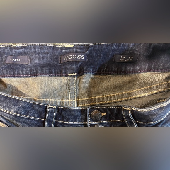 Vigoss Women’s Capri Jeans Size 14 Heritage Fit Dark Wash Embroidered Pockets - Picture 6 of 6